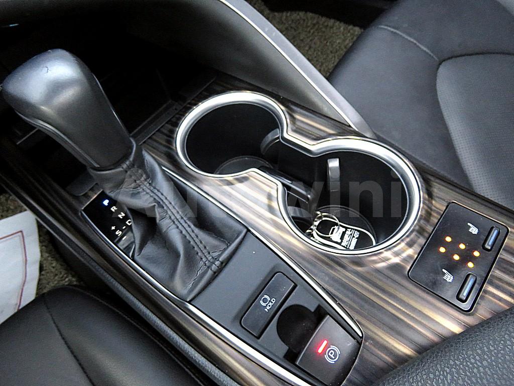 2018 TOYOTA  CAMRY 2.5 XLE - 14