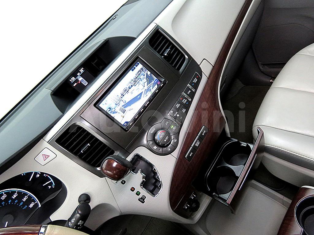 2013 TOYOTA SIENNA 3.5 GEN 2 - 10