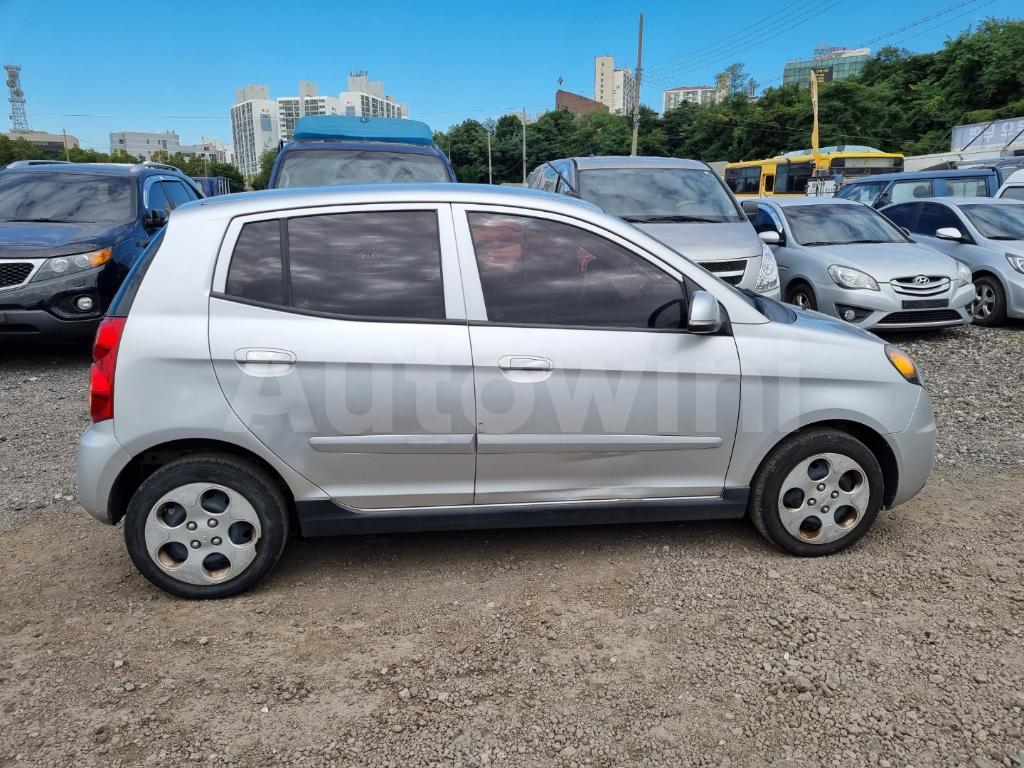 2011 KIA  MORNING PICANTO LX A/T ABS - 8
