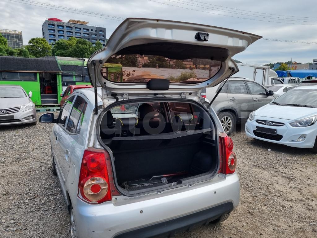2011 KIA  MORNING PICANTO LX A/T ABS - 30