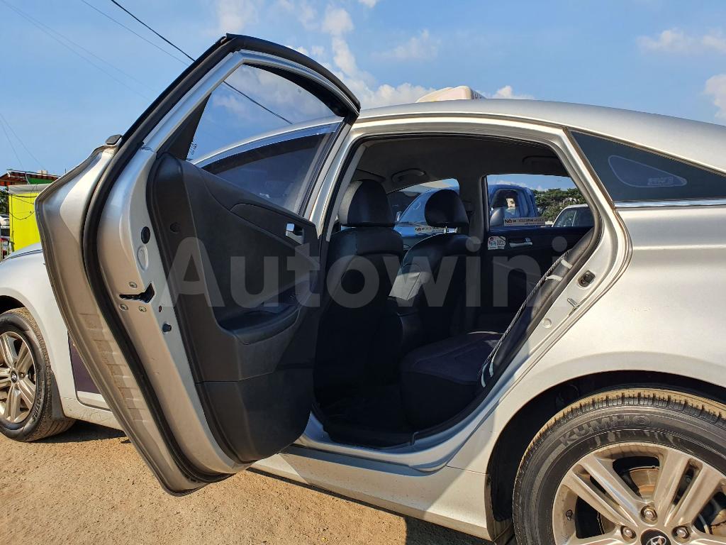 2013 HYUNDAI YF SONATA NO ACCIDENT LPG M/T - 22