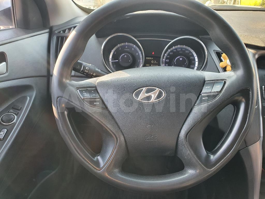 2013 HYUNDAI YF SONATA NO ACCIDENT LPG M/T - 12
