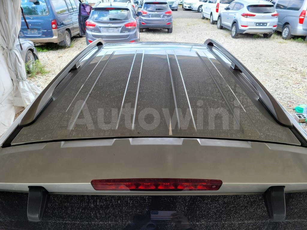 2010 GM DAEWOO (CHEVROLET) WINSTORM LT SUNROOF A/T - 9