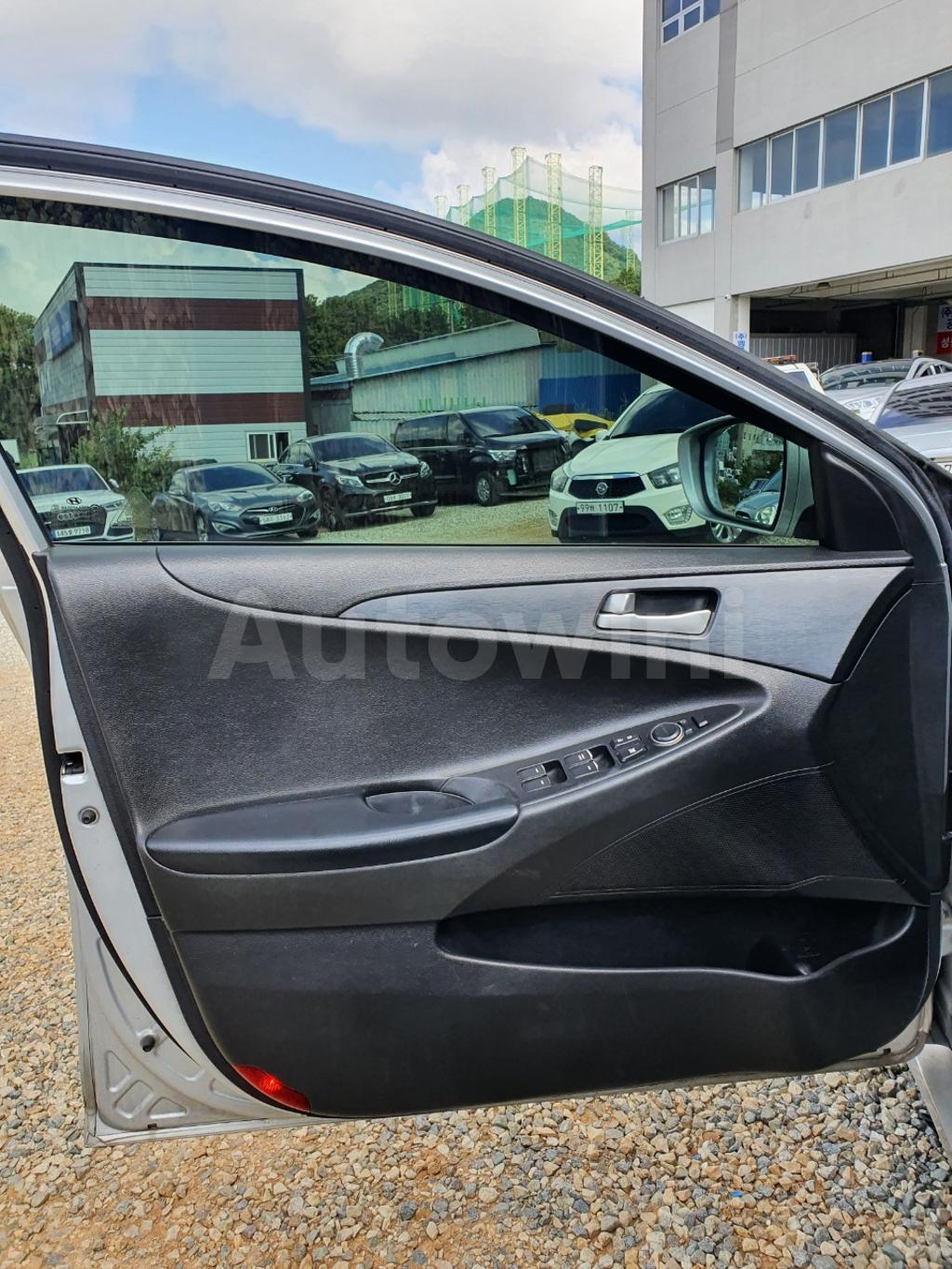 2013 HYUNDAI YF SONATA TAXI - 10