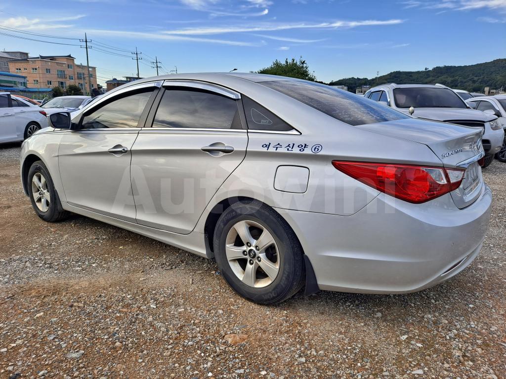 KMHEC41LBGA683442 2016 HYUNDAI YF SONATA THE BRILLIANT LPG TAXI-4