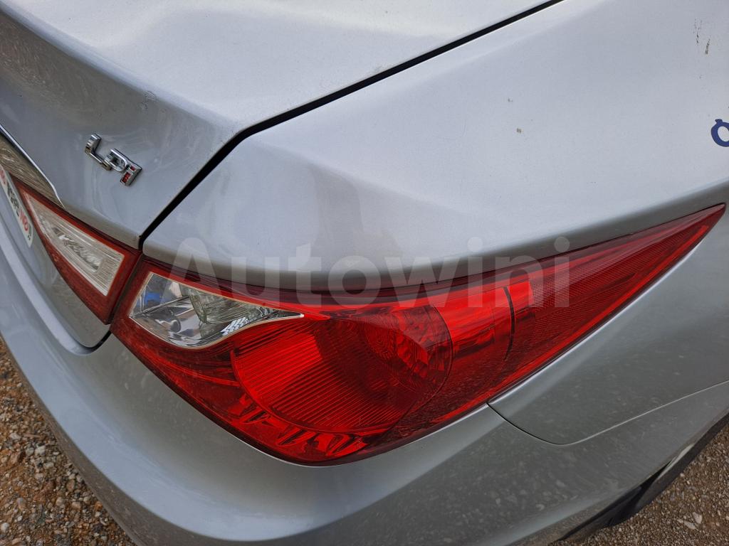2016 HYUNDAI YF SONATA THE BRILLIANT LPG TAXI - 9
