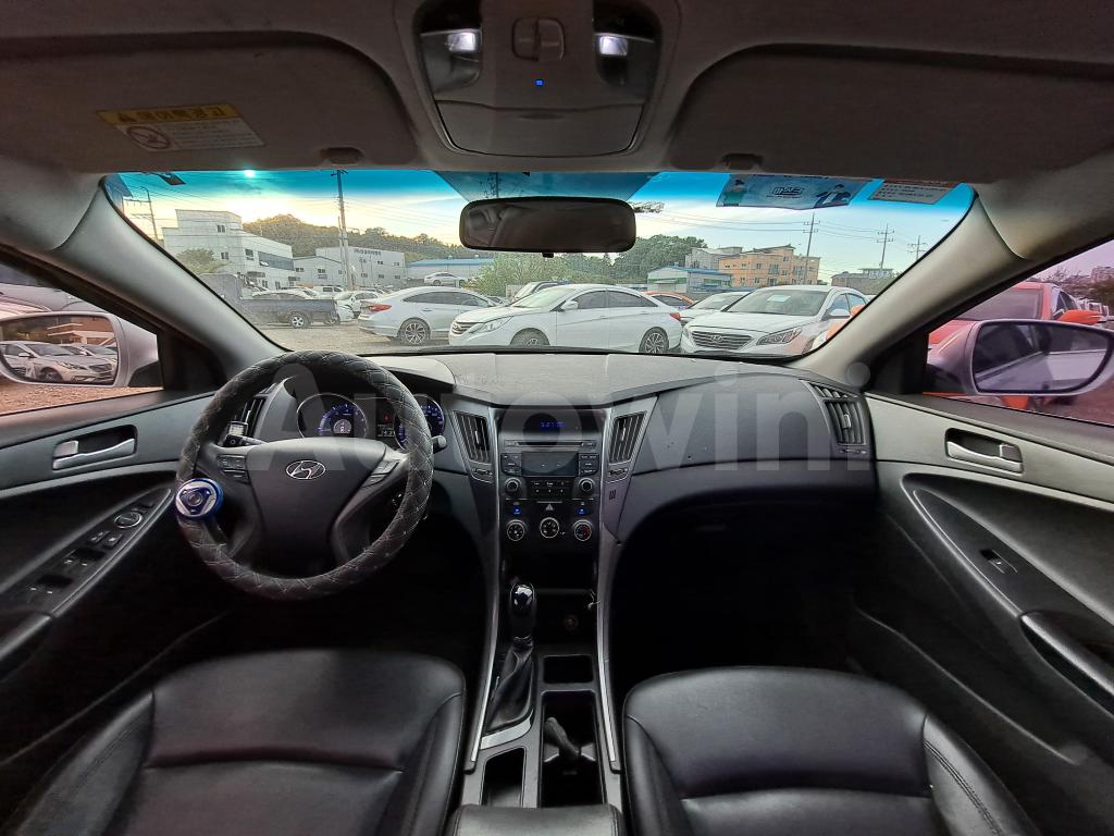 2016 HYUNDAI YF SONATA THE BRILLIANT LPG TAXI - 25