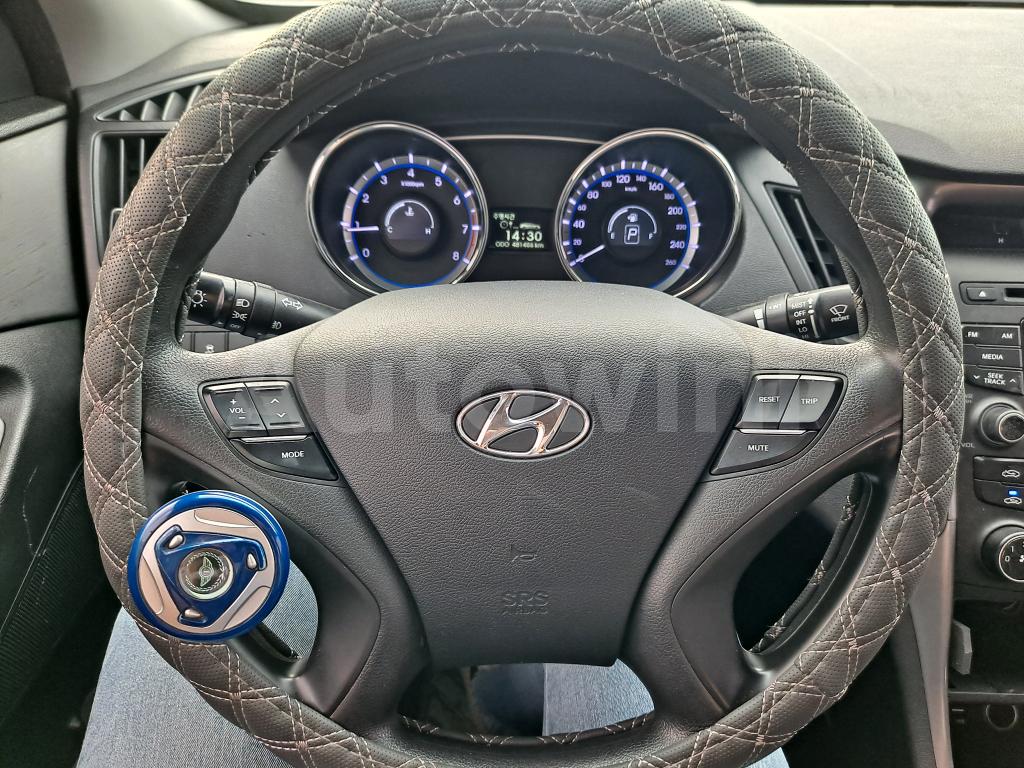 2016 HYUNDAI YF SONATA THE BRILLIANT LPG TAXI - 27