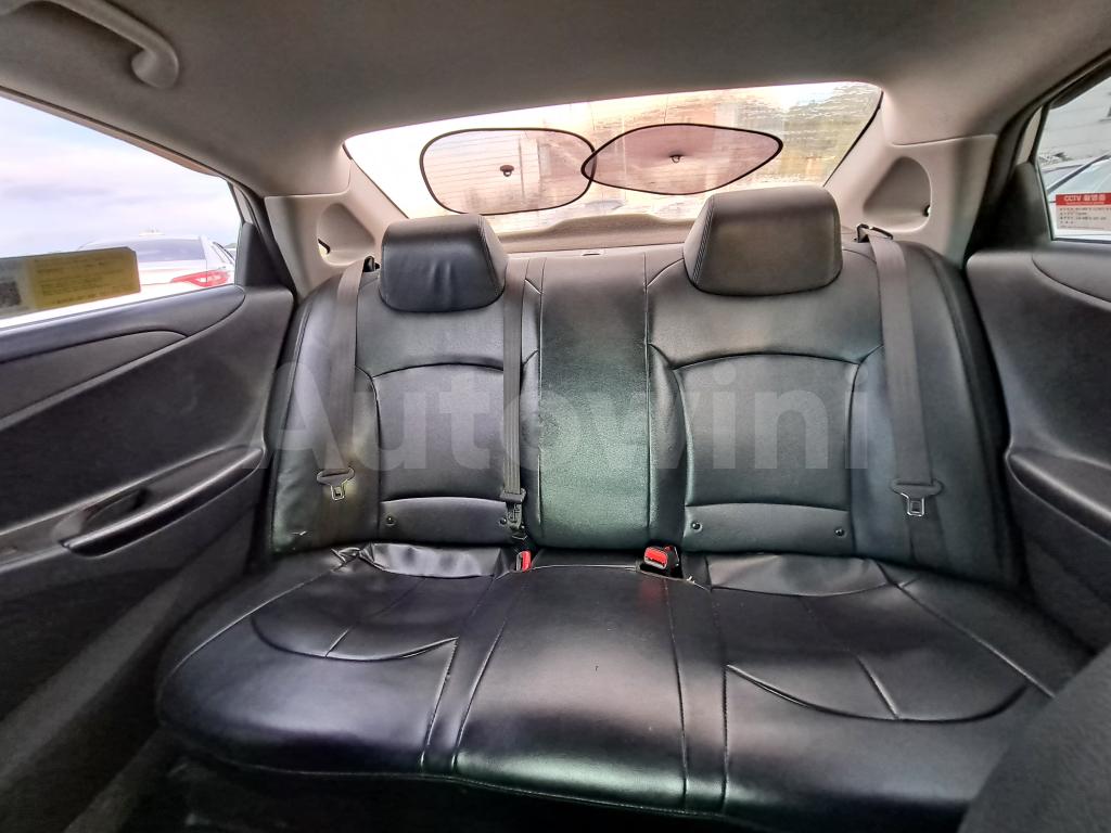 2016 HYUNDAI YF SONATA THE BRILLIANT LPG TAXI - 31
