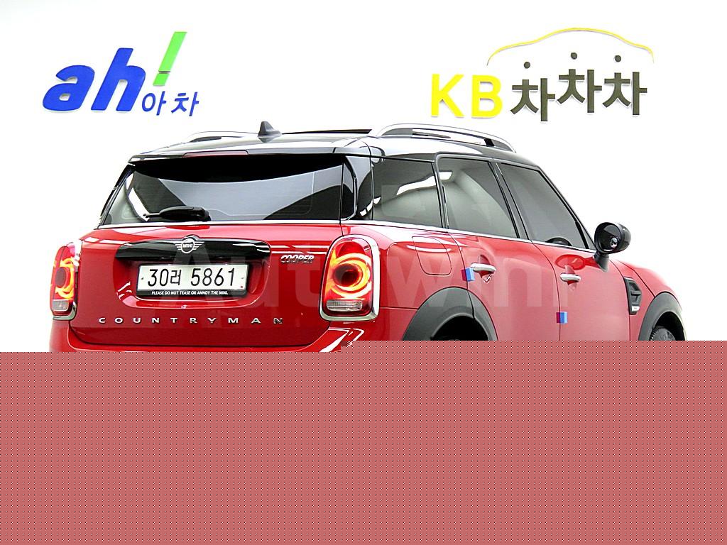 WMWYU9101J3C02873 2018 MINI COOPER D COUNTRYMAN ALL4 BASIC-2