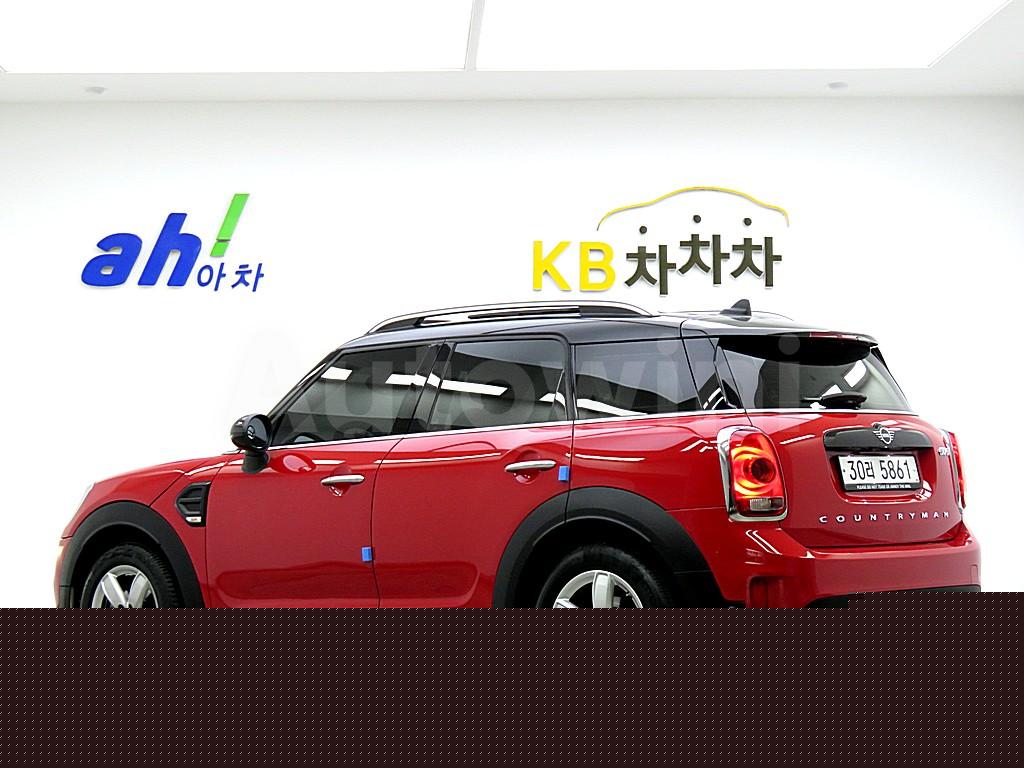 WMWYU9101J3C02873 2018 MINI COOPER D COUNTRYMAN ALL4 BASIC-3