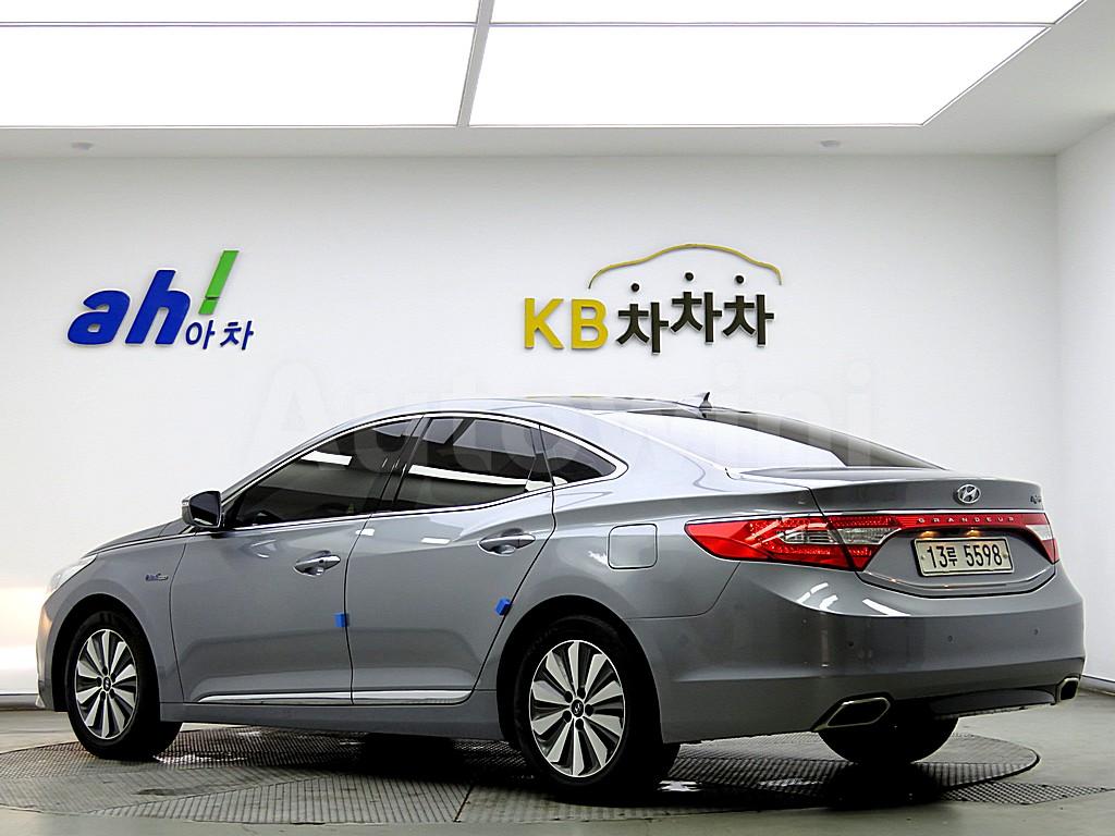 KMHFG413BGA020876 2016 HYUNDAI GRANDEUR HG AZERA HYBRID 2.4 PREMIUM-3