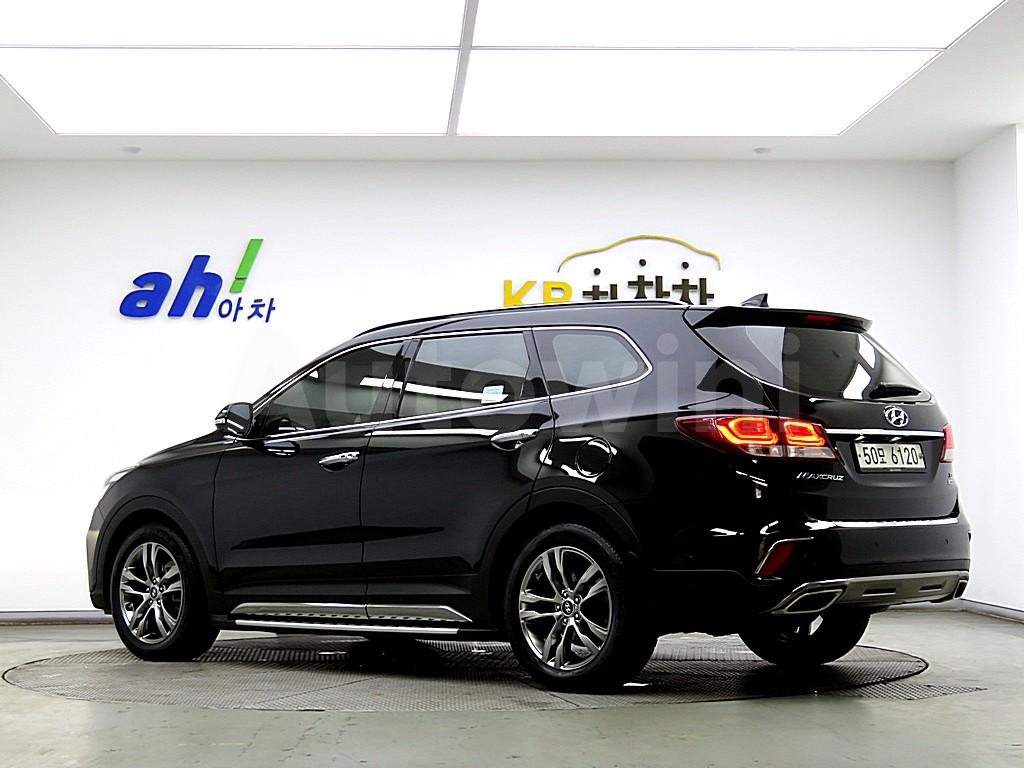 KMHSR81FDJU290432 2018 HYUNDAI  MAXCRUZ LAMBDA 3.3 V6 GDI 4WD FINEST-3