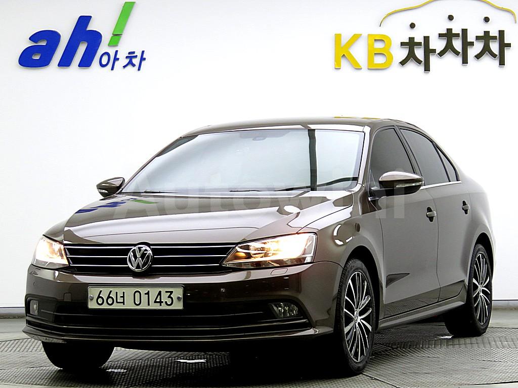 WVWZZZ16ZFM049545 2015 VOLKSWAGEN JETTA 2.0 TDI BLUE MOTION GEN6-0