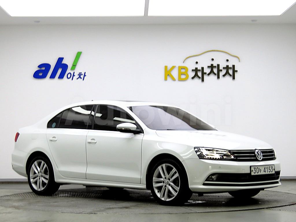 WVWZZZ16ZFM009372 2015 VOLKSWAGEN JETTA 2.0 TDI BLUE MOTION PREMIUM 6-1