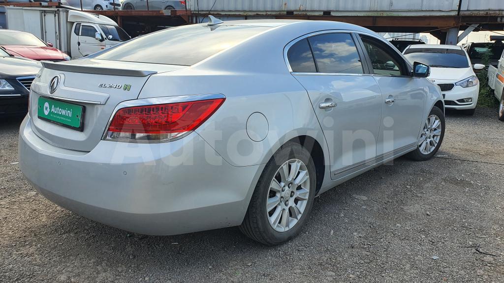 KLAPA69RDCB025746 2012 GM DAEWOO (CHEVROLET) ALPHEON EL240H HYBRID ACCIDENT FREE-4