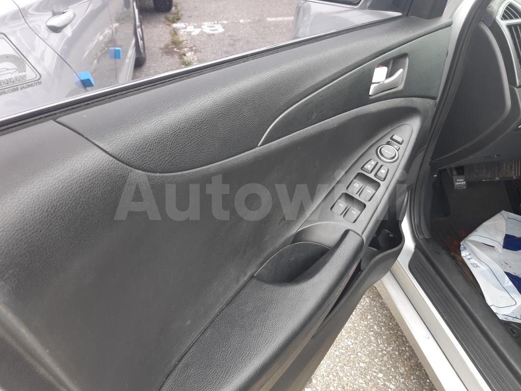 2013 HYUNDAI YF SONATA LPG TAXI - 12