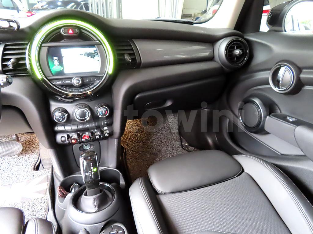 2020 MINI COOPER 1.5 FIVE-DOOR - 10