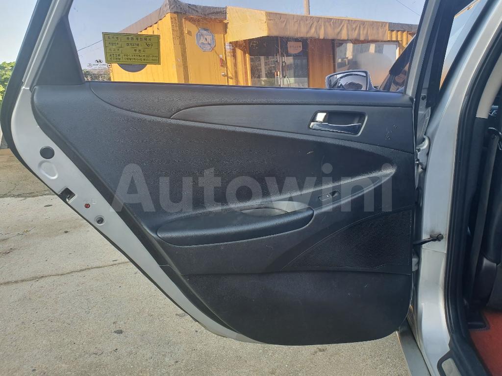 2013 HYUNDAI YF SONATA S KEY LED REARLAMP NO ACCIDENT - 31