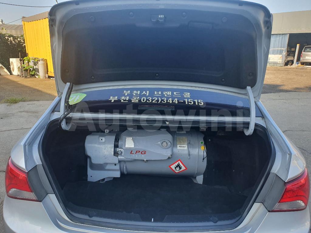 2013 HYUNDAI YF SONATA S KEY LED REARLAMP NO ACCIDENT - 34