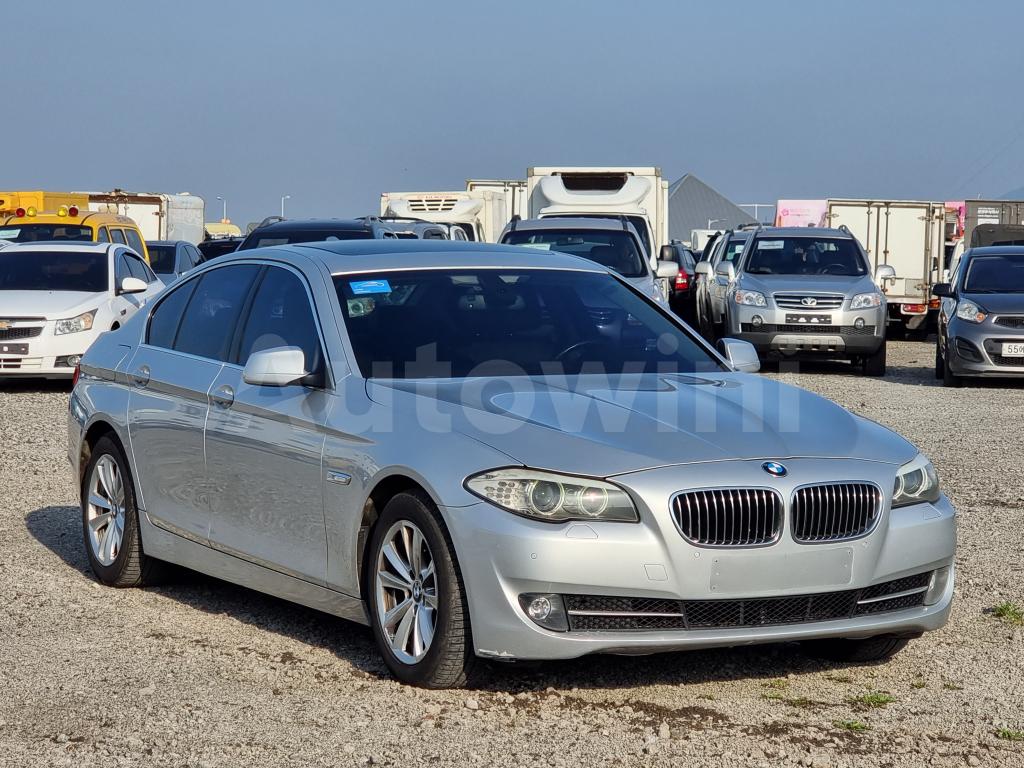 2011 BMW 5 SERIES E60  520D - 9