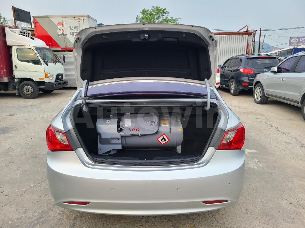 2013 HYUNDAI YF SONATA ANDROID.NAVI.B.CAM.ABS - 14