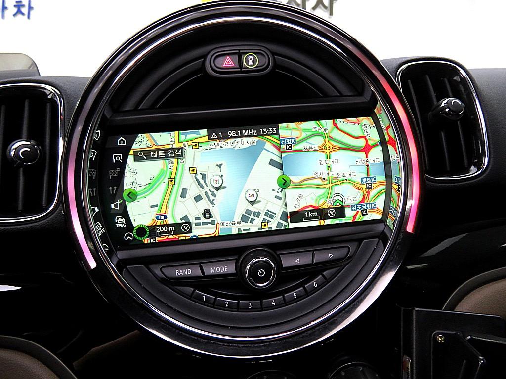 2018 MINI COOPER D COUNTRYMAN ALL4 - 11