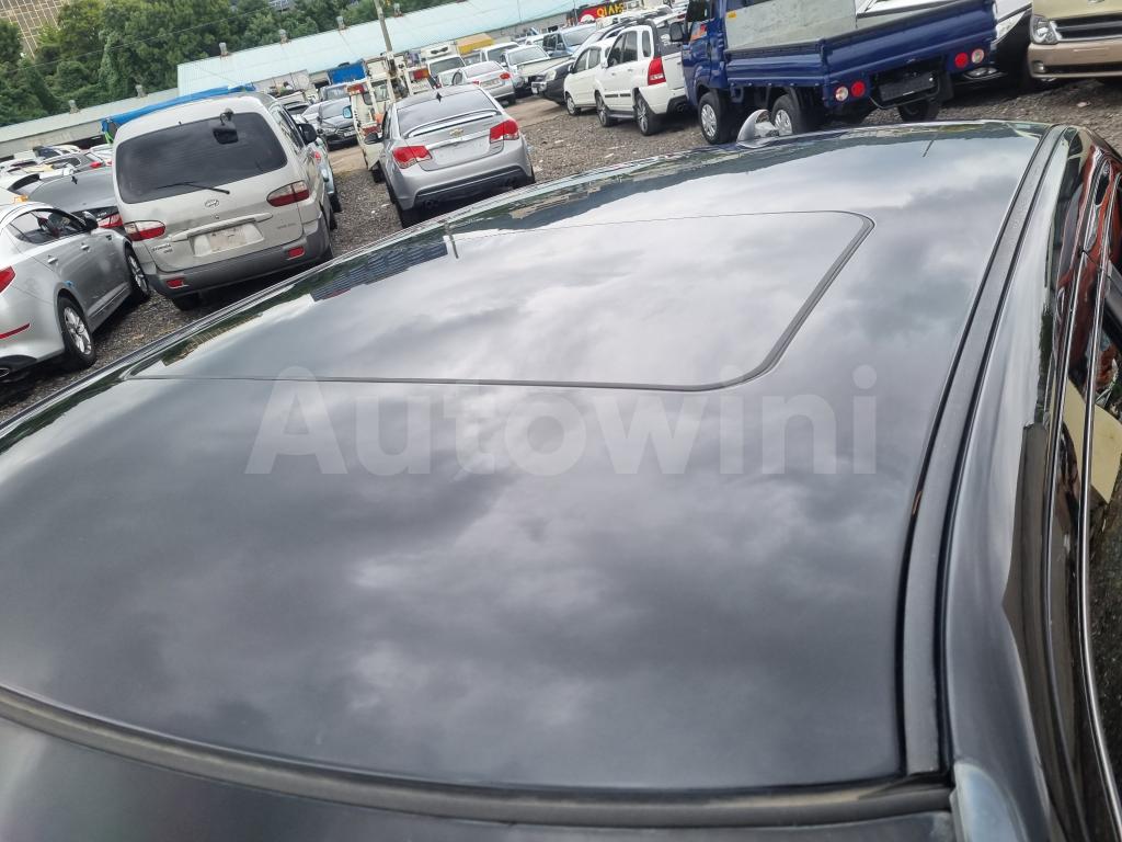 2010 CHRYSLER 300C 3.0D SUNROOF A/T - 13