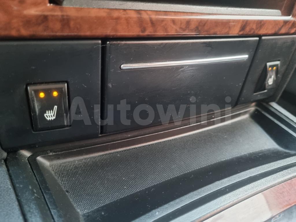 2010 CHRYSLER 300C 3.0D SUNROOF A/T - 21