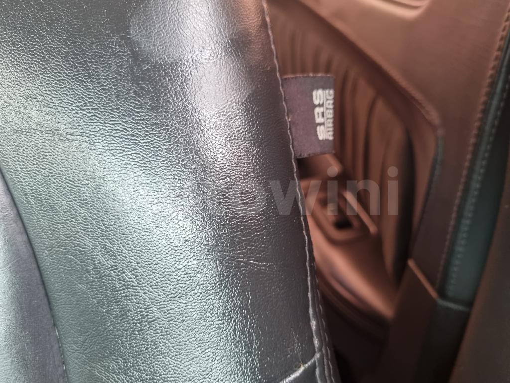 2010 CHRYSLER 300C 3.0D SUNROOF A/T - 25