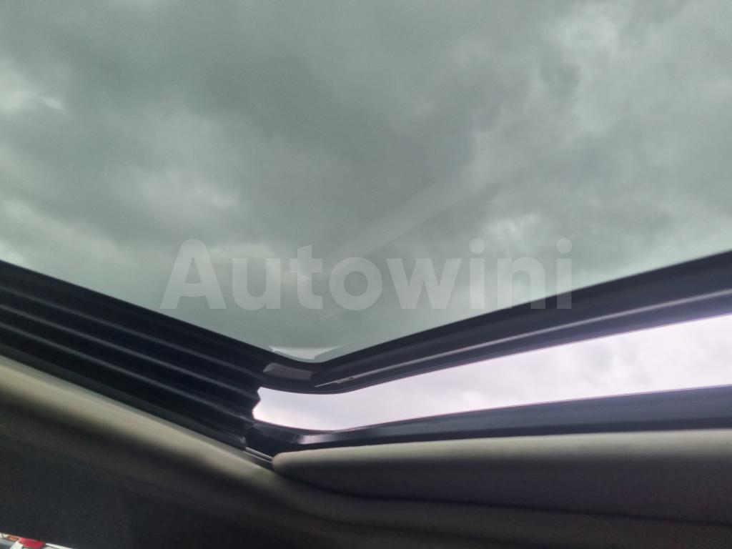 2010 CHRYSLER 300C 3.0D SUNROOF A/T - 28