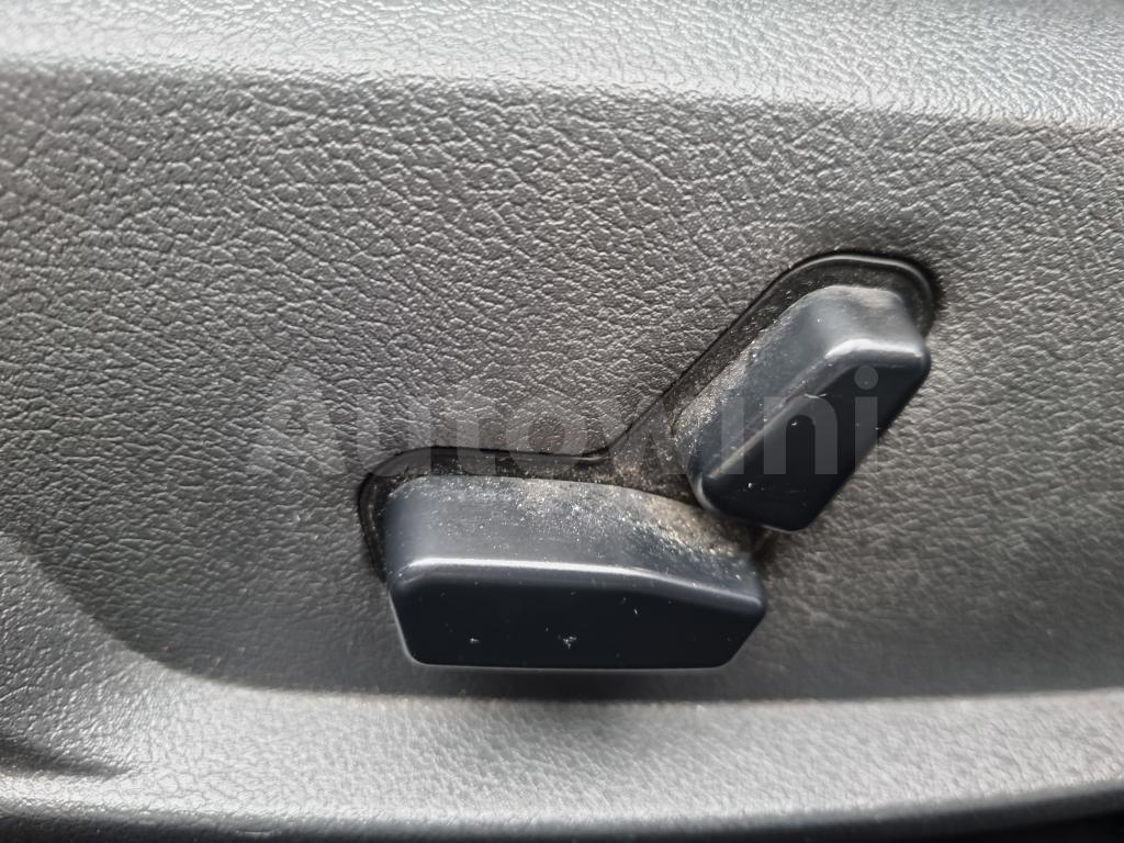 2010 CHRYSLER 300C 3.0D SUNROOF A/T - 32