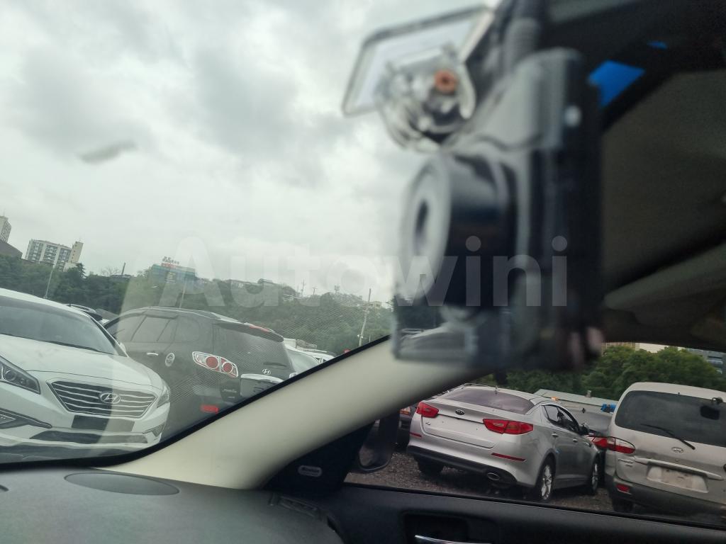 2010 CHRYSLER 300C 3.0D SUNROOF A/T - 33