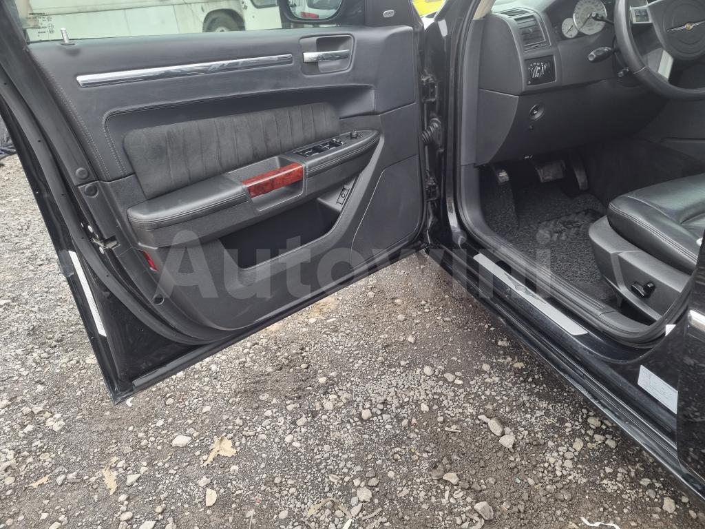 2010 CHRYSLER 300C 3.0D SUNROOF A/T - 37