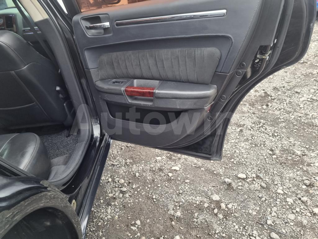 2010 CHRYSLER 300C 3.0D SUNROOF A/T - 43