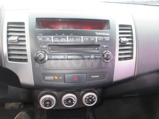 2010 MITSUBISHI OUTLANDER 4WD BEST CONDITION - 25