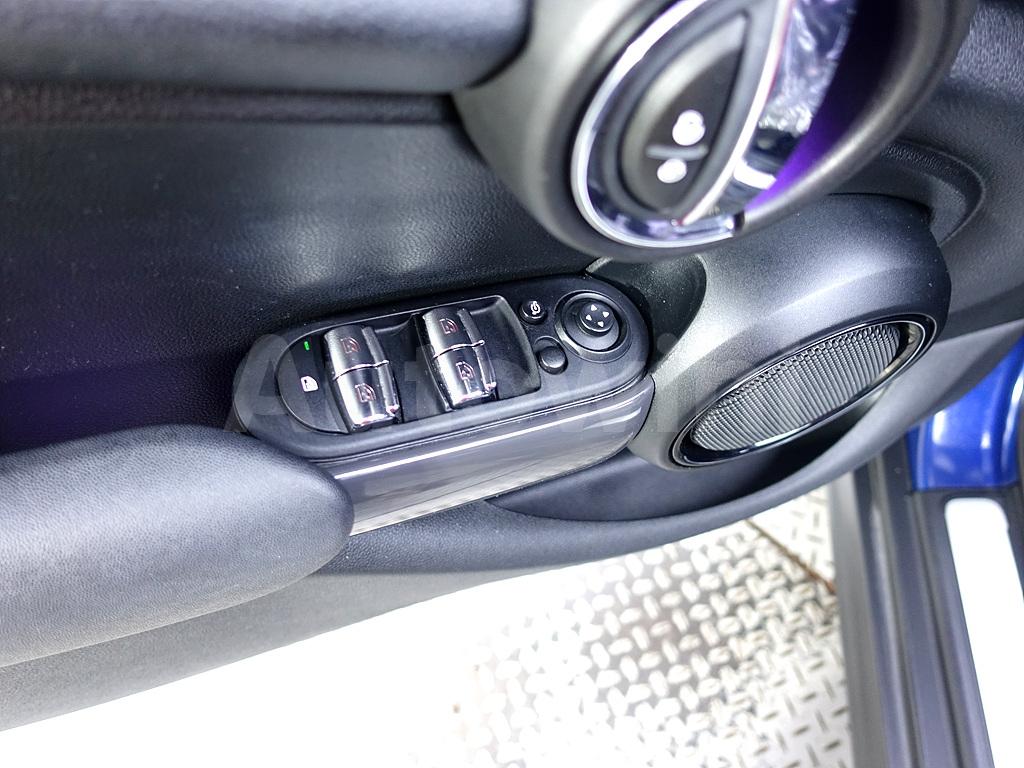 2016 MINI COOPER D FIVE-DOOR - 14
