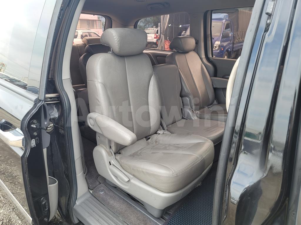 2011 KIA CARNIVAL R SEDONA GX 11SEATS - 18
