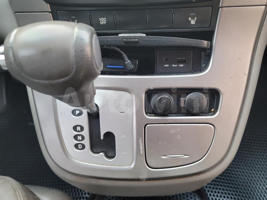 2011 KIA CARNIVAL R SEDONA GX 11SEATS - 32