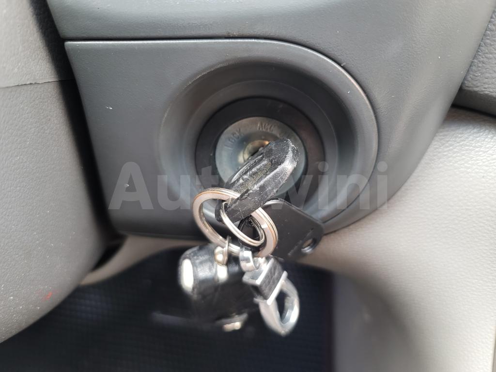 2011 KIA CARNIVAL R SEDONA GX 11SEATS - 33