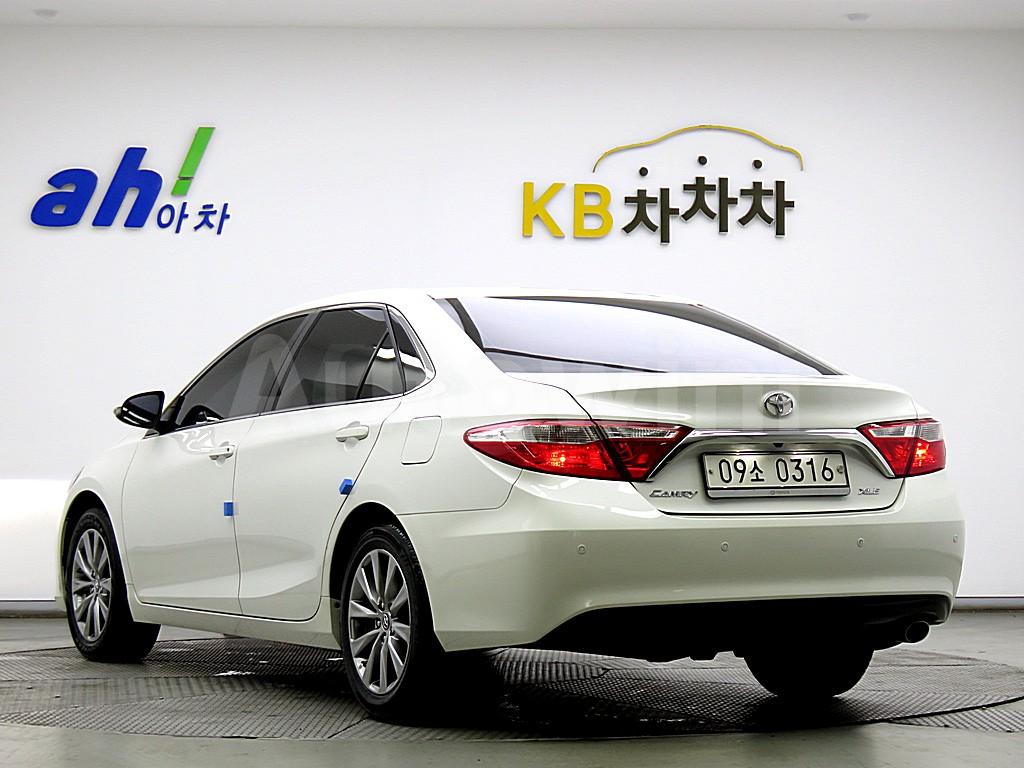 4T1BF1FK1GU572330 2016 TOYOTA  CAMRY 2.5 XLE-3