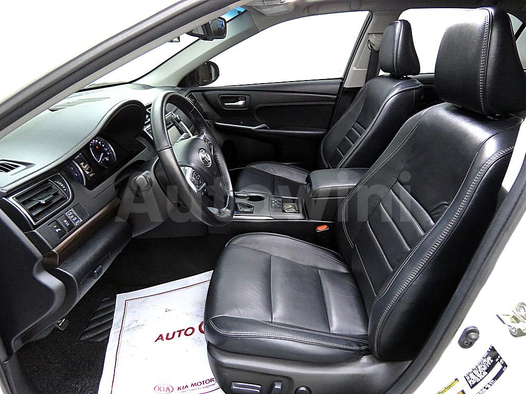 2016 TOYOTA  CAMRY 2.5 XLE - 8