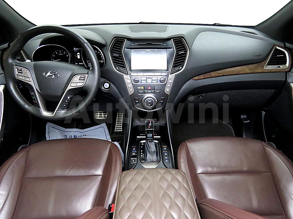 KMHSR81FDJU272706 2018 HYUNDAI  MAXCRUZ LAMBDA 3.3 V6 GDI 4WD FINEST-4