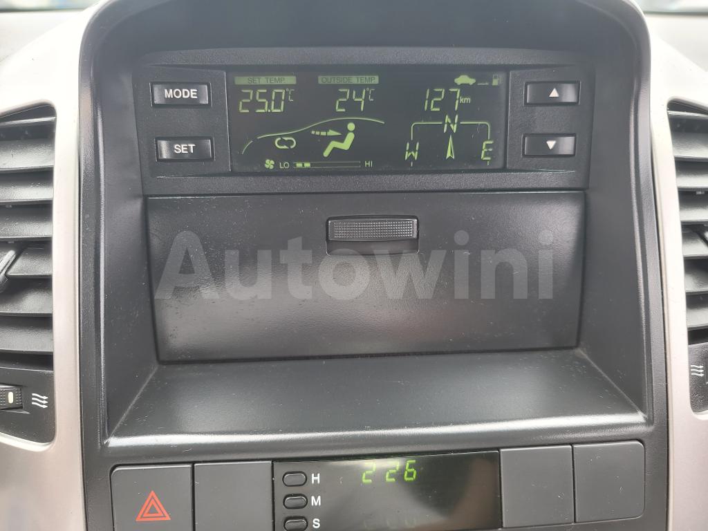 2010 GM DAEWOO (CHEVROLET) WINSTORM 4WD - 33