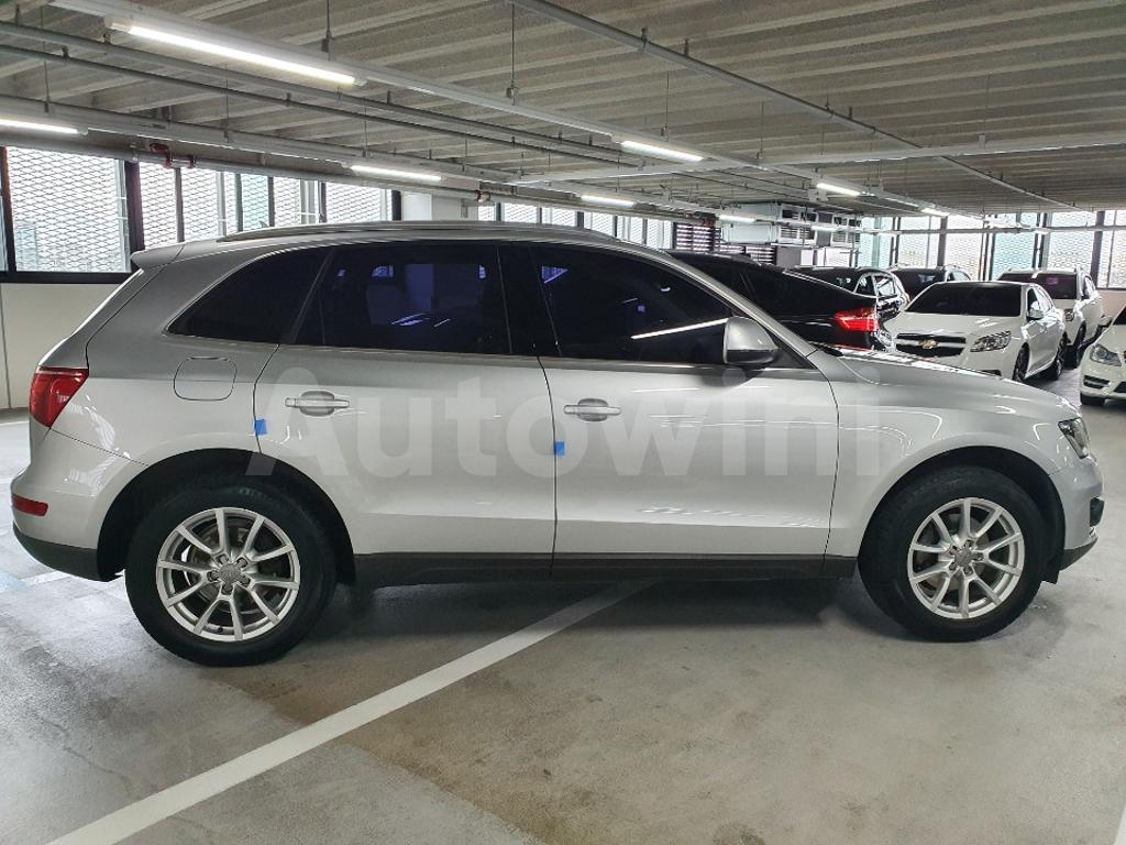 2011 AUDI Q5 2.0 TDI QUATTRO / S.ROOF - 7