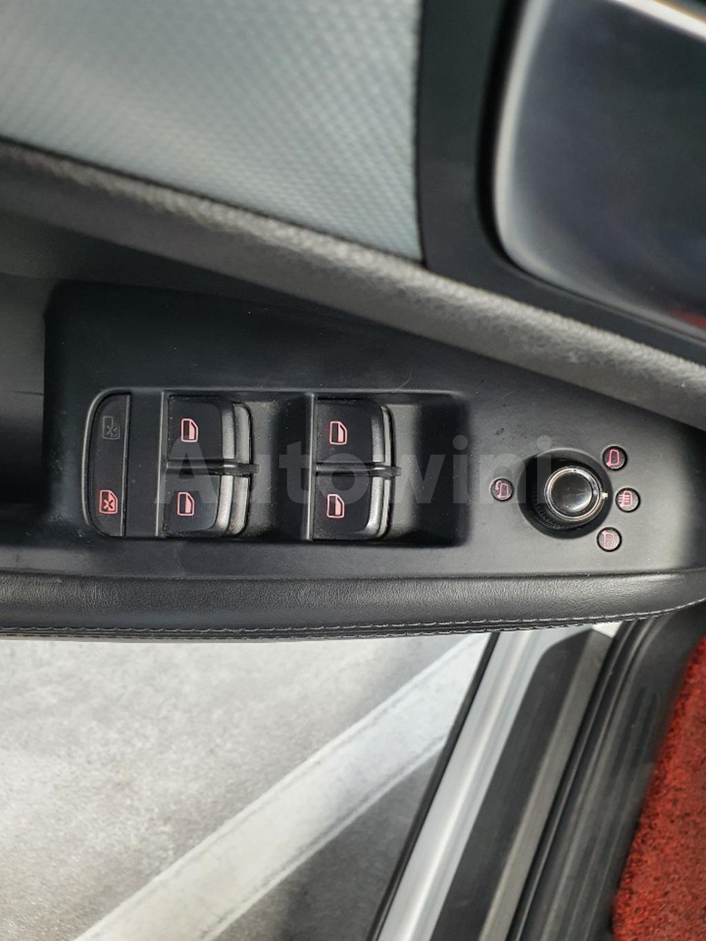 2011 AUDI Q5 2.0 TDI QUATTRO / S.ROOF - 28