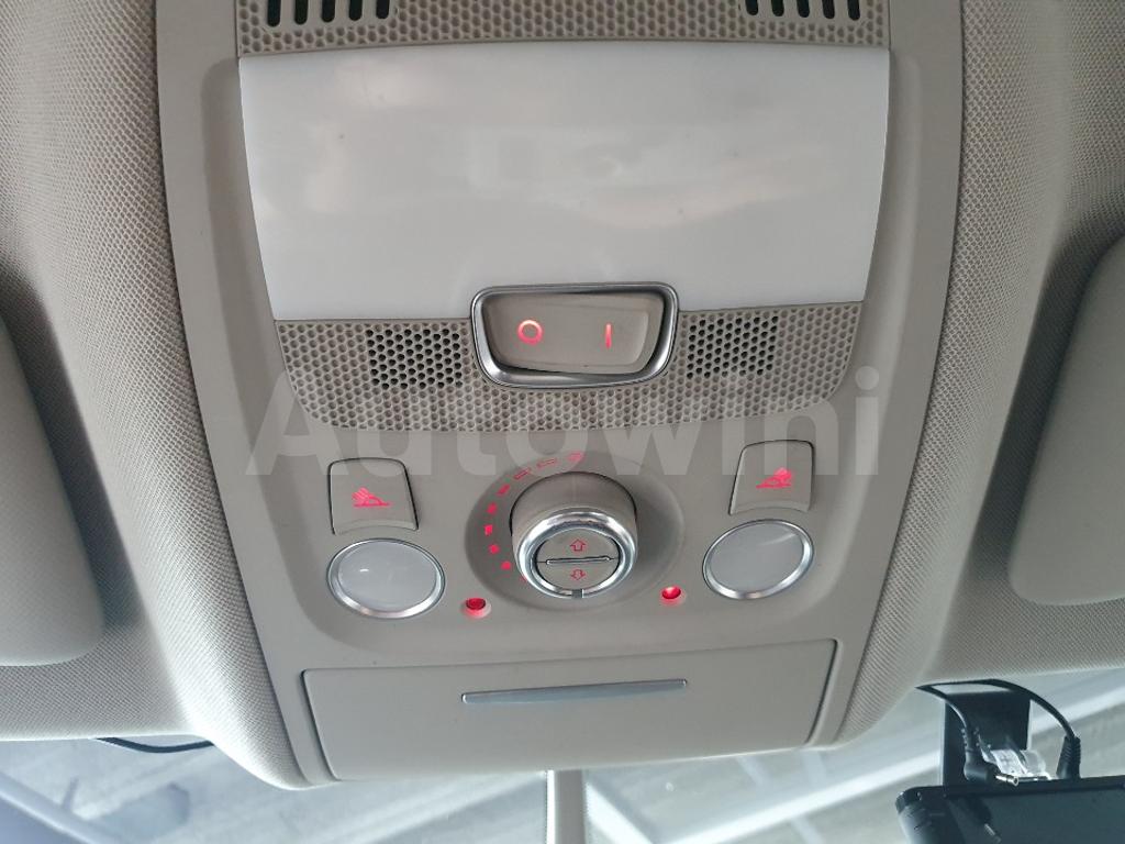 2011 AUDI Q5 2.0 TDI QUATTRO / S.ROOF - 30