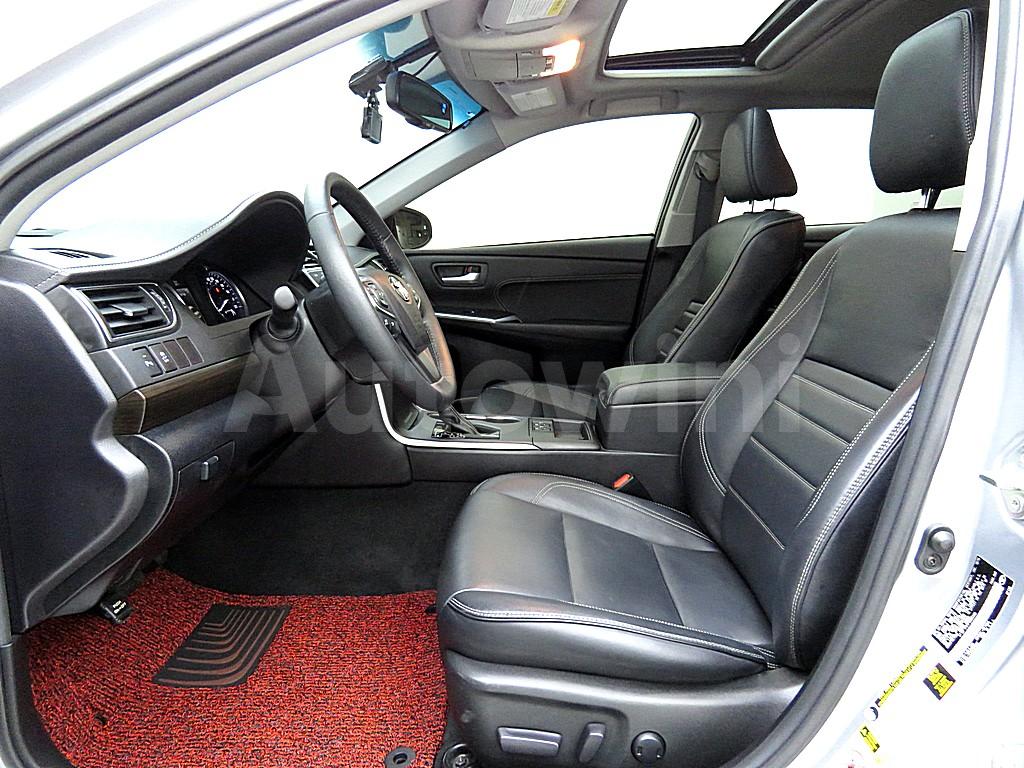 2015 TOYOTA  CAMRY 2.5 XLE - 8