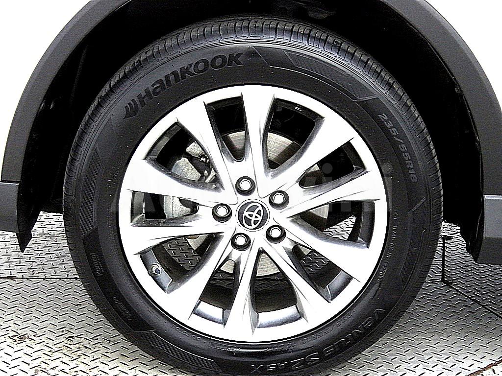 2017 TOYOTA RAV4 HYBRID - 17