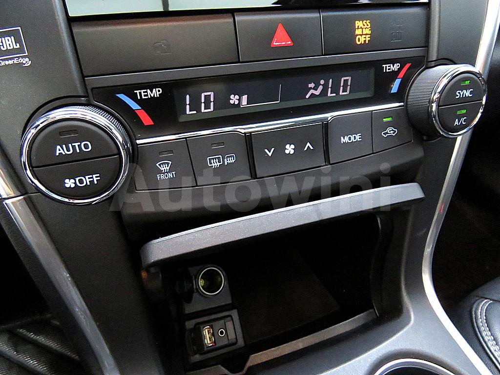 2015 TOYOTA  CAMRY 2.5 HYBRID XLE - 13